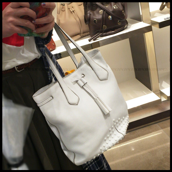 2016-17FW TOD'S*トッズ バッグスーパーコピー 上品レザーバッグ★レアホワイト XBWAMRJ0200TOPM008
